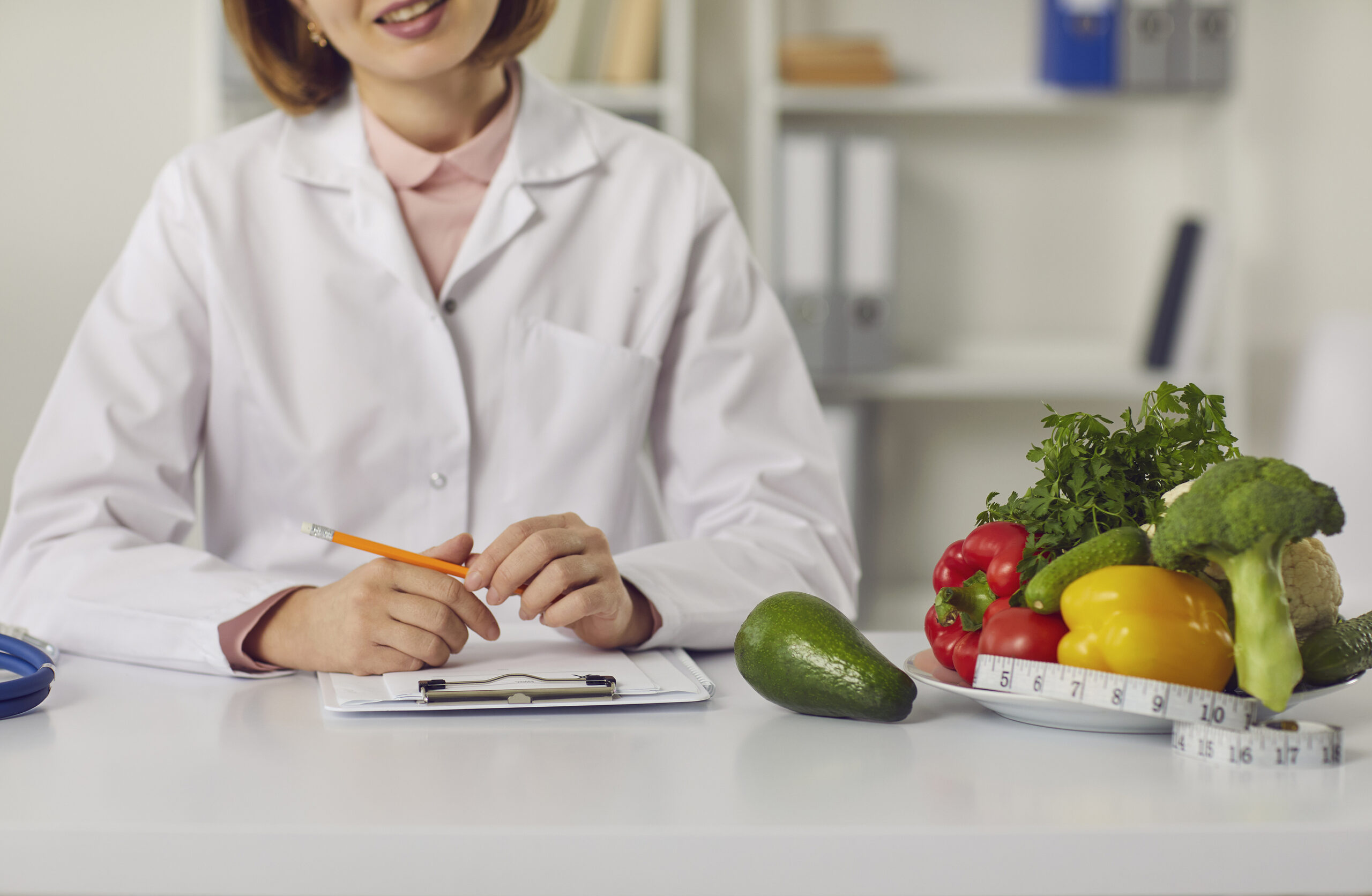 Dietitian vs Nutritionist: What Every New Patient Needs to Know